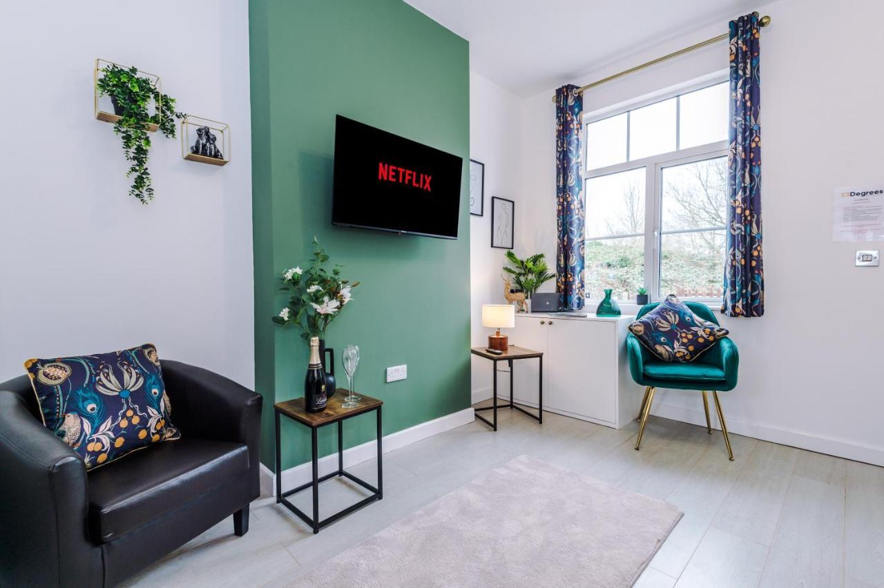 Stunning 3-Bed Home In Nantwich By 53 Degrees Property - Amazing Location, Ideal For Groups - Sleeps 6 Exteriér fotografie