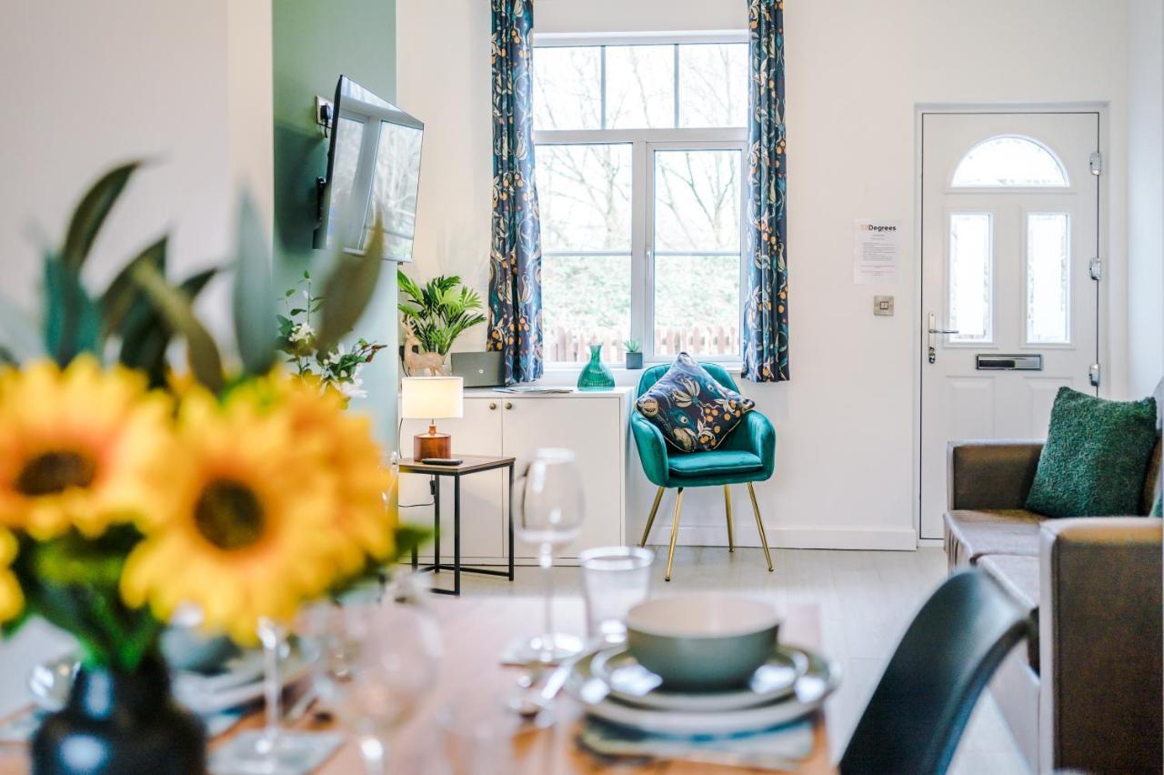 Stunning 3-Bed Home In Nantwich By 53 Degrees Property - Amazing Location, Ideal For Groups - Sleeps 6 Exteriér fotografie