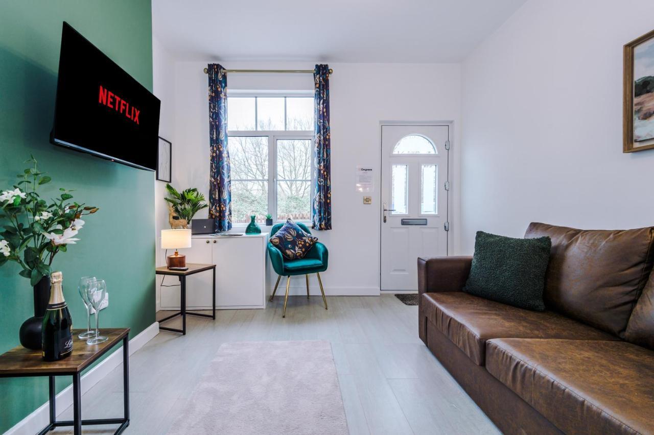Stunning 3-Bed Home In Nantwich By 53 Degrees Property - Amazing Location, Ideal For Groups - Sleeps 6 Exteriér fotografie